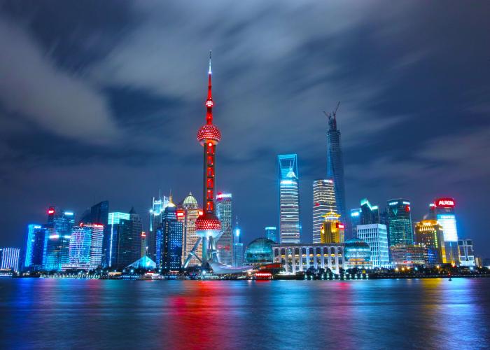 Shanghai Night Skyline / Li Yang